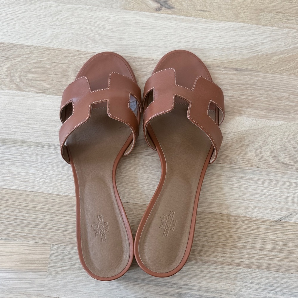 Hermes Oasis Sandal